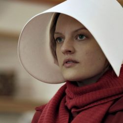 The handmaid's tale discussion questions